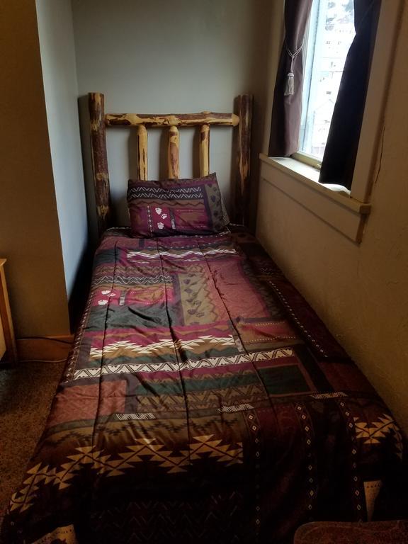 Dakota Spur Hotel Lead エクステリア 写真